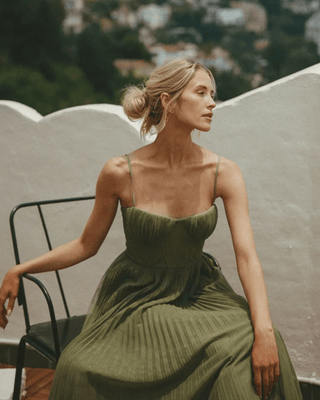 Sommer Pleated Bustier Maxi Dress – Sage